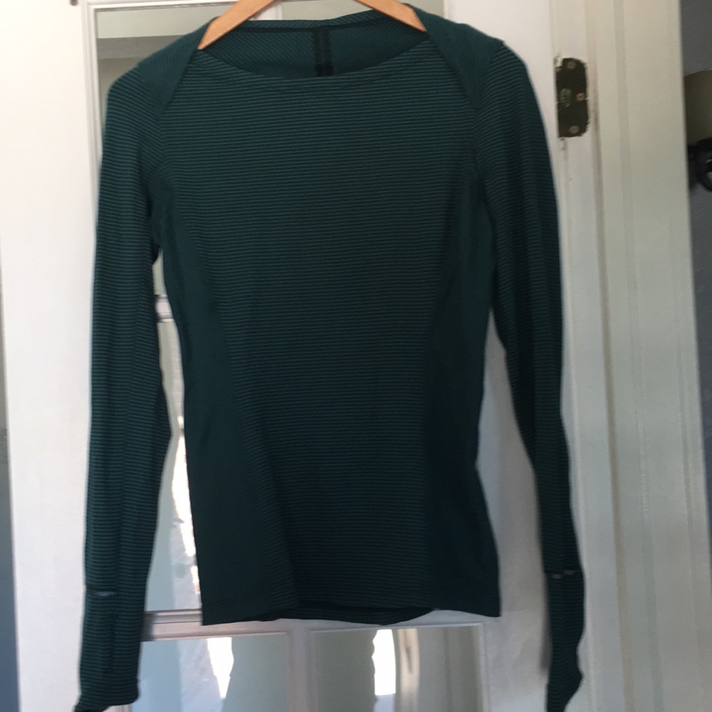 Lululemon Kanto Catch Me running shirt